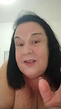 Yaya_Mineira Adlı Modelin Canlı XXX Sohbeti
