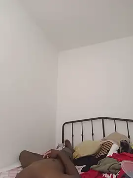 Chat +18 de Prendmoilecul23cm ao vivo