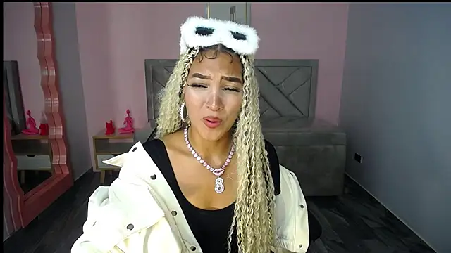 CamilaVixen_ch Chat XXX live
