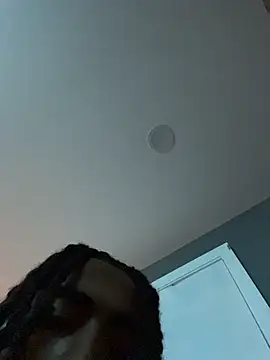 Mellyj053 即時 XXX 聊天