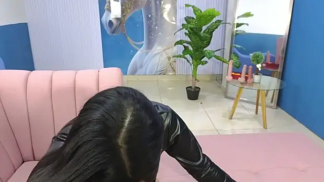 Chat +18 de amy_lovelydoll ao vivo