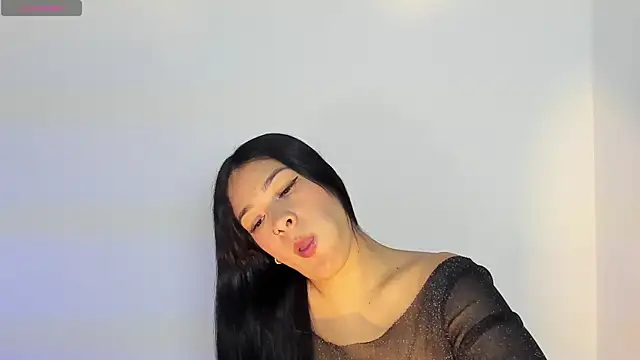 Онлайн чат XXX bella_hadid1_