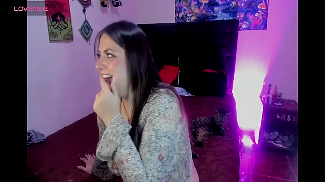 Онлайн чат XXX lunaa_rayy420