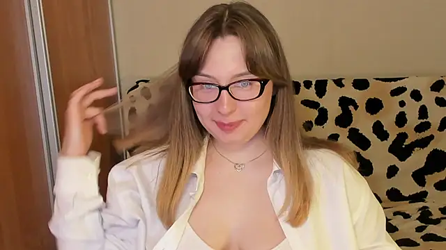 Онлайн чат XXX just_fucked777