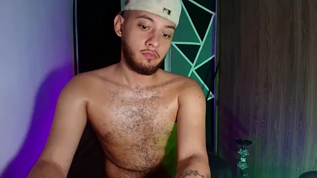 Sebolaz333's Live XXX Chat