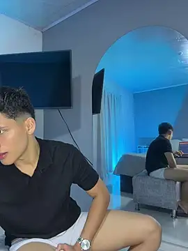 SantiLux_ – Naživo XXX chat