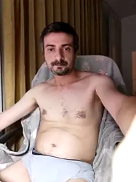 IonutCiprian's Live XXX Chat