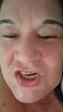 Онлайн чат XXX Yaya_Mineira