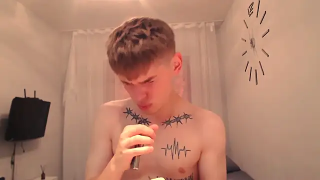 Chatroom XXX en direct de Fredd_Xanders