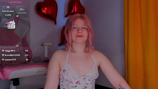 SueNiceeeeen Live XXX chat