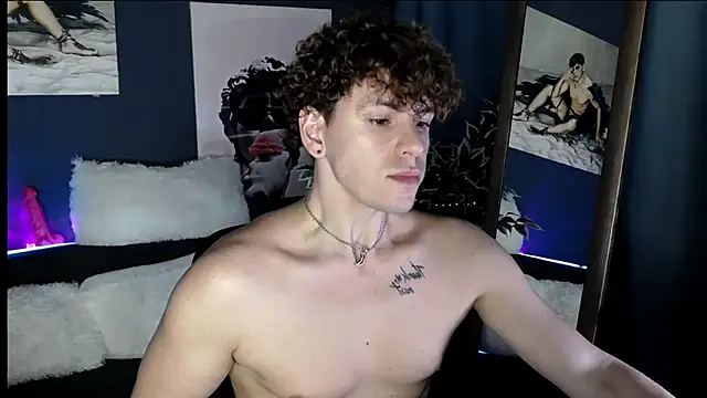 TylerGibson Pertunjukan Webcam