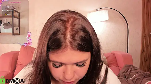 Annet_Nel1son XXX чат на живо