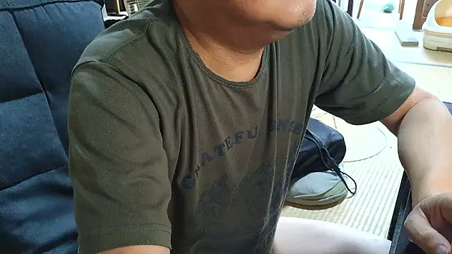 Tkousuke 即時 XXX 聊天