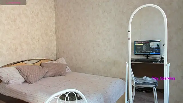 Tiny_Sparkling Live XXX-Chat