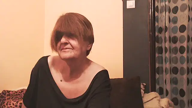 MioritaHard's Live XXX Chat