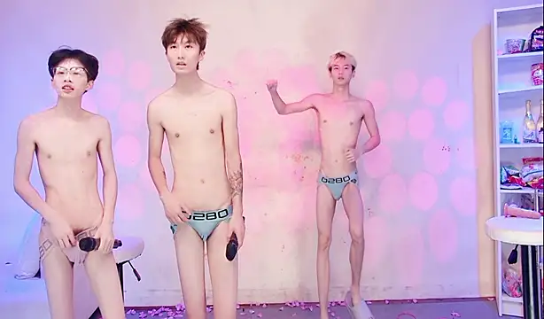 Mode-001 Live XXX Chat