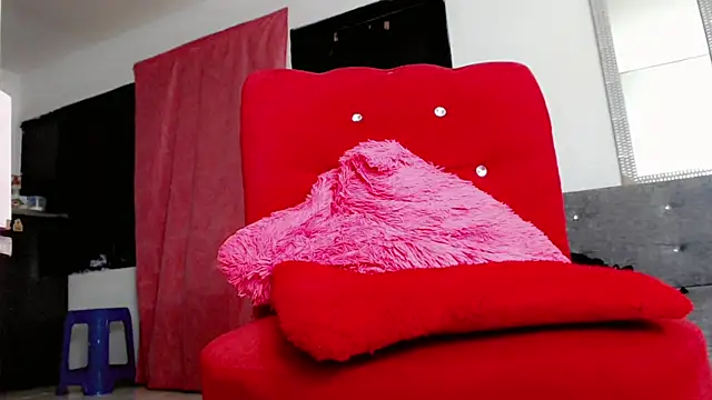 samanthaa_hot_'s Live XXX Chat