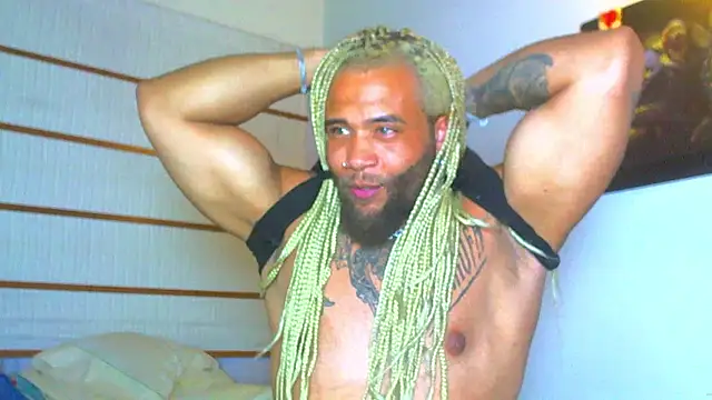 ragnar0825 Live XXX-chat