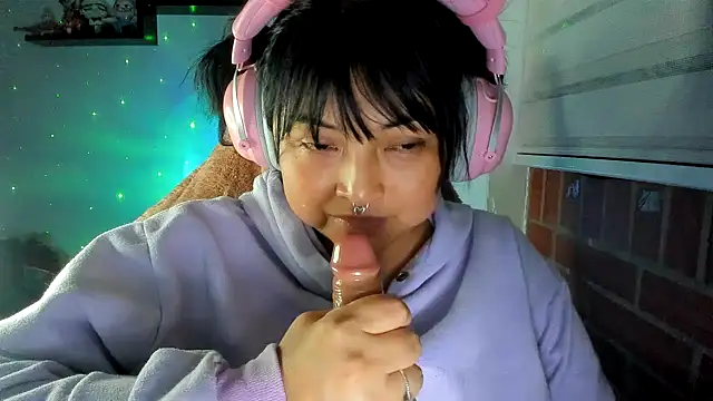 Shaddycute_ Chat XXX live