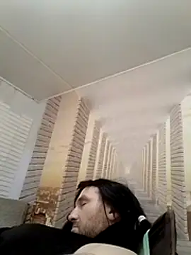 PleasingPilot1 Show in webcam
