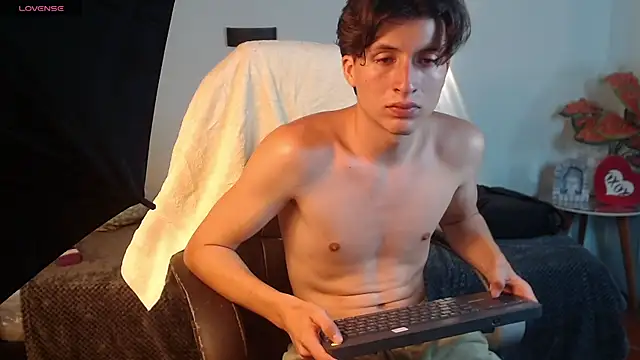 Marcoviolet Live XXX-chat