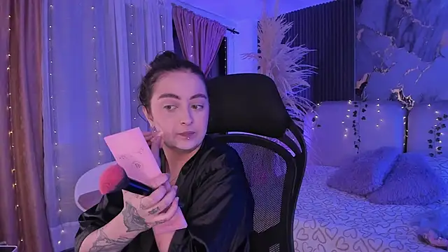 SarahCastro1_'s Live XXX Chat