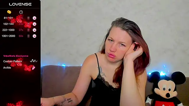 Živý XXX chat Arya_Curves