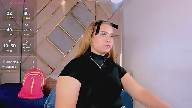 Chat +18 de MikaelaStone ao vivo