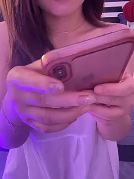 Emily_99 现场XXX聊天