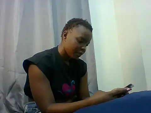 Luxy_butee Chat XXX live