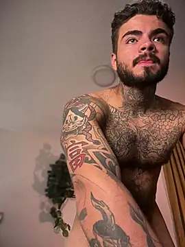 Chat +18 de Benjii_Carter1 ao vivo