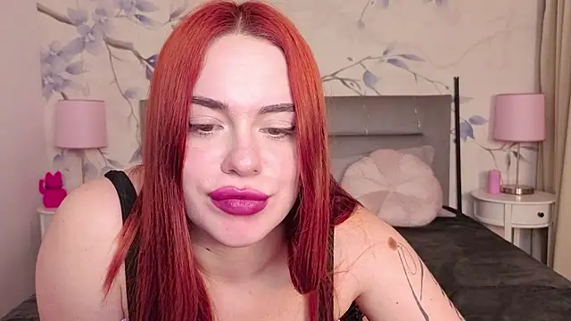 Hottie_miaa XXX чат на живо