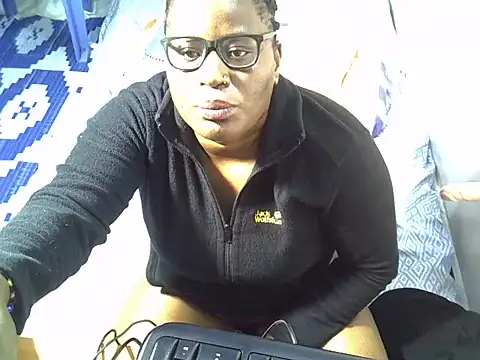 XXX chat uživo modela Prettyfai7