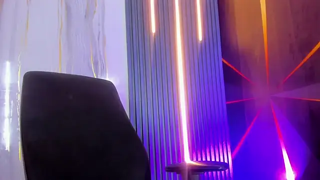 Miss_Isa_ Chat XXX live