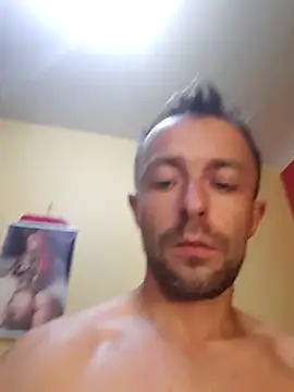 Adrian26pl's Live XXX Chat