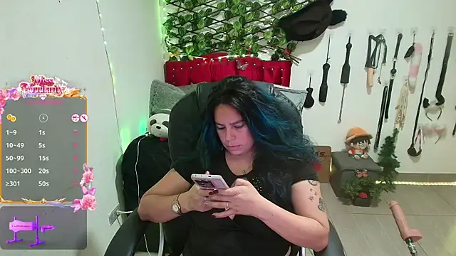Chat +18 de elektra_32 ao vivo