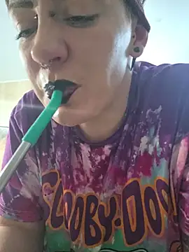 PinkTheHawk Chat XXX live