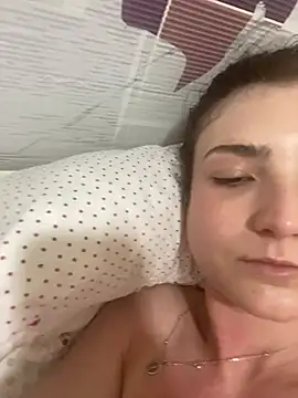 Chat +18 de Amamos333 ao vivo