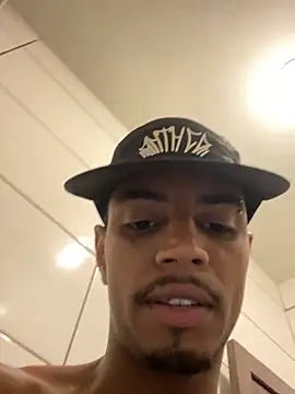 Guzdick Live XXX-chat