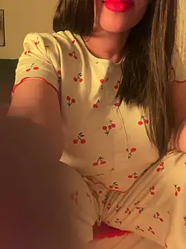 Chat XXX ao vivo de OnlyRima