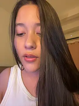 XXX chat uživo modela Nhefertary
