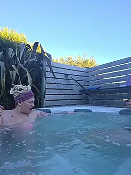 PinkTheHawk – Naživo XXX chat