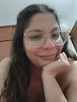 XXX chat uživo modela Carliina_Soussa