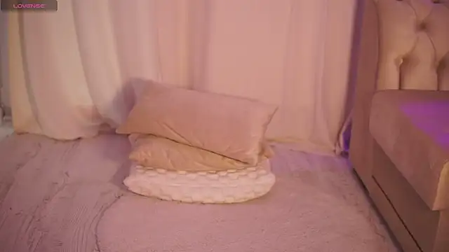 GiaInked Chat XXX live