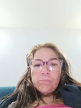 Dannial51 Adlı Modelin Canlı XXX Sohbeti