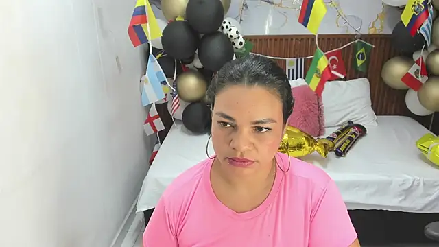 Cloe_35 Live XXX-chat