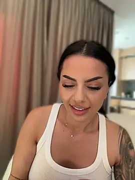 Chat XXX ao vivo de Ivy_Trixx