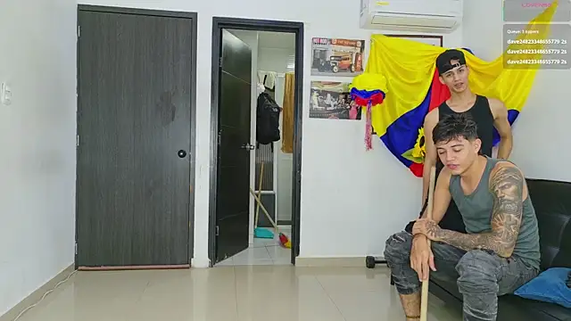 Chat XXX ao vivo de Voyeurism_guyss