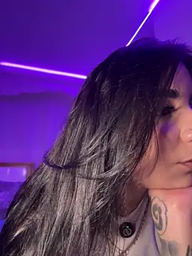 XXX chat uživo modela Kittyhelll_