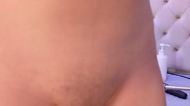 Emaa2_sm Adlı Modelin Canlı XXX Sohbeti